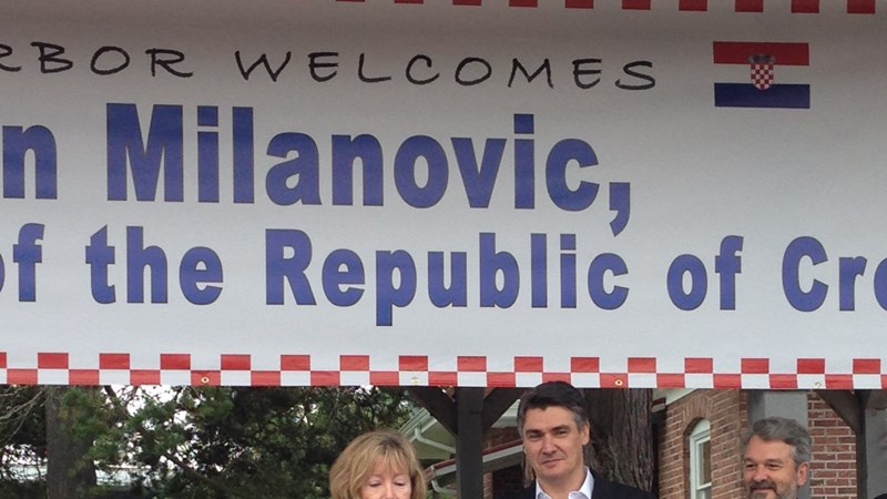 Predsjednik Vlade Milanović prvog dana posjeta SAD-u u Gig Harboru s predstavnicima grada i hrvatske zajednice 